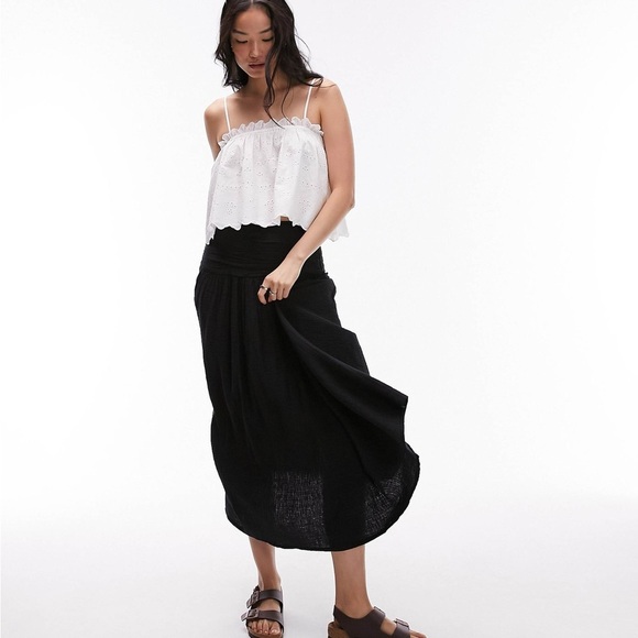 Nwt Topshop white eyelet flouncy top - Picture 3 of 11